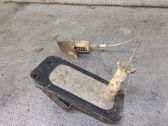 Spare wheel mounting bracket