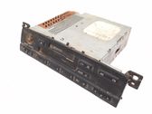 Radio / CD-Player / DVD-Player / Navigation