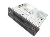 Radio / CD-Player / DVD-Player / Navigation