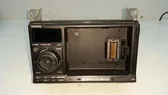 Radio/CD/DVD/GPS-pääyksikkö