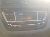 Unidad delantera de radio/CD/DVD/GPS
