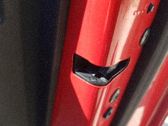 Serrure de porte avant