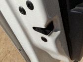 Cerradura de puerta delantera