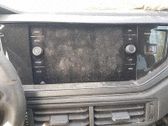Radio / CD-Player / DVD-Player / Navigation