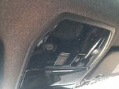 Luz del asiento delantero