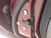 Cerradura de puerta trasera