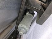 Regulador de puerta delantera con motor