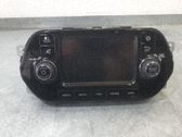 Radio / CD-Player / DVD-Player / Navigation