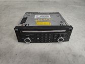 Radio / CD-Player / DVD-Player / Navigation