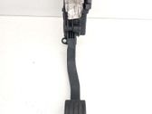 Accelerator throttle pedal
