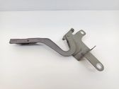 Engine bonnet/hood hinges