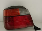 Tailgate rear/tail lights