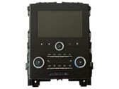 Radio/CD/DVD/GPS head unit