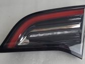 Tailgate rear/tail lights