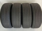 Neumático de verano R17