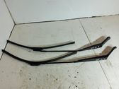 Headlight wiper blade set