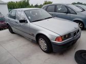 Front wiper blade arm