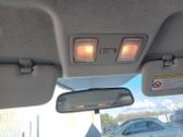 Éclairage lumière plafonnier avant