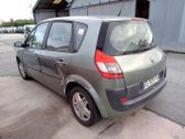 Rear door manual window regulator