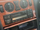 Radio / CD-Player / DVD-Player / Navigation