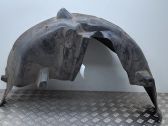 Rear arch fender liner splash guards