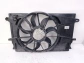 Radiator cooling fan shroud