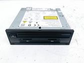 Radio / CD-Player / DVD-Player / Navigation