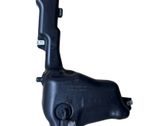 Windshield washer fluid reservoir/tank