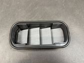 Quarter panel pressure vent