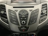 Radio/CD/DVD/GPS head unit