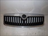 Maskownica / Grill / Atrapa górna chłodnicy