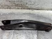 Triangle bras de suspension inférieur avant
