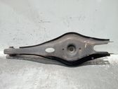 Brazo de suspensión trasero