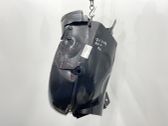 Front wheel arch liner splash guards