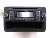 Radio / CD-Player / DVD-Player / Navigation