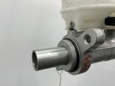 Master brake cylinder