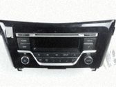 Radio / CD-Player / DVD-Player / Navigation