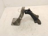 Engine mounting bracket