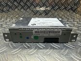 Radio / CD-Player / DVD-Player / Navigation