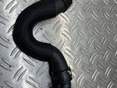 Tuyau de liquide de refroidissement moteur