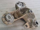 Engine mounting bracket
