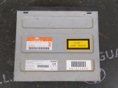 Radio / CD-Player / DVD-Player / Navigation
