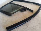 Ventanilla de ventilación de la puerta trasera