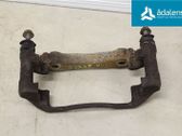 Plaquette / support d'étrier avant