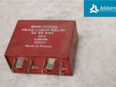 Light relay