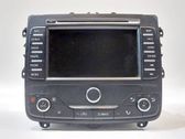 Radio / CD-Player / DVD-Player / Navigation