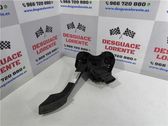 Accelerator throttle pedal