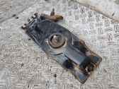 Spare wheel mounting bracket