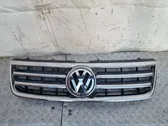 Front bumper upper radiator grill