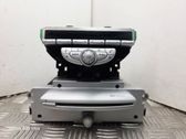 Radio/CD/DVD/GPS-pääyksikkö